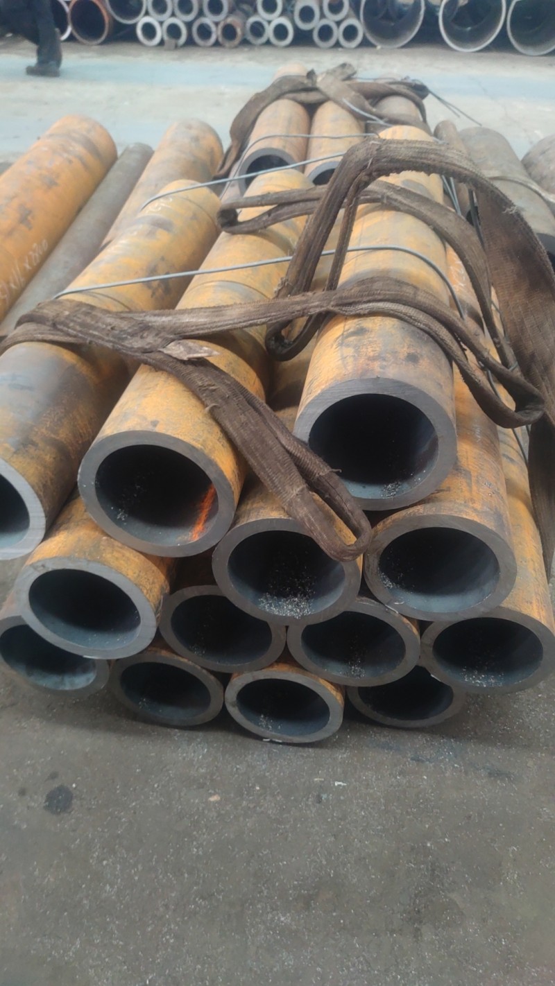 庐江庐江庐江15CrMoG无缝钢管切割